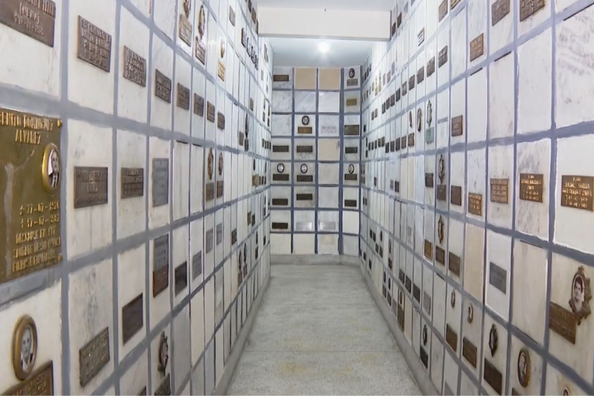 Segredos da Catedral de Santos: o ossuário escondido sob um dos cartões-postais