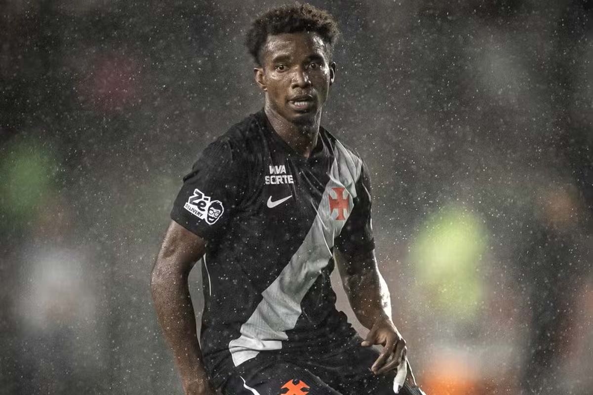 Vasco sofre derrota em casa e complica situação no Brasileirão 2026