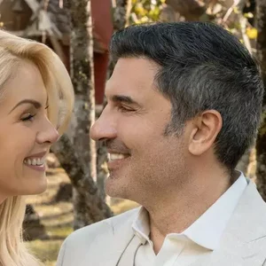 Edu Guedes e Ana Hickmann oficializam casamento após 2 anos de relacionamento