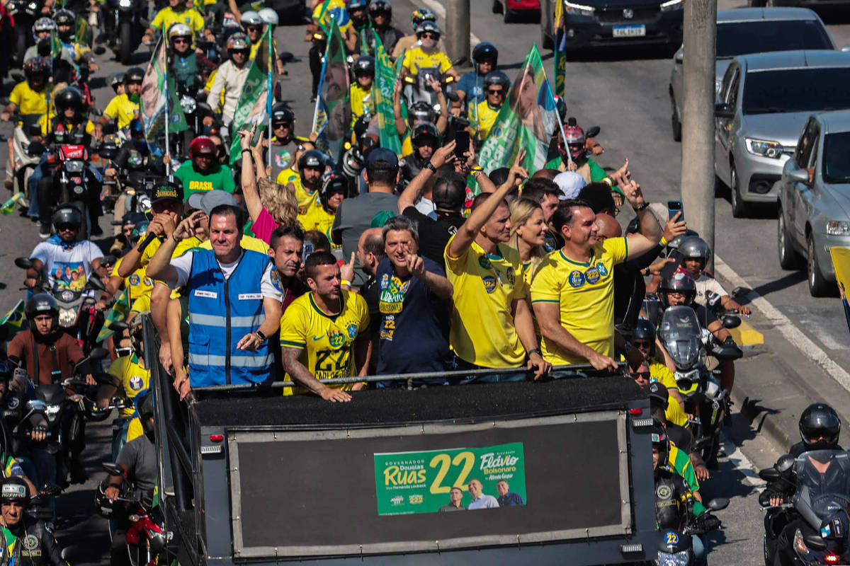 Flávio Bolsonaro provoca Lula em ato de campanha na Baixada Fluminense – imagem do artigo