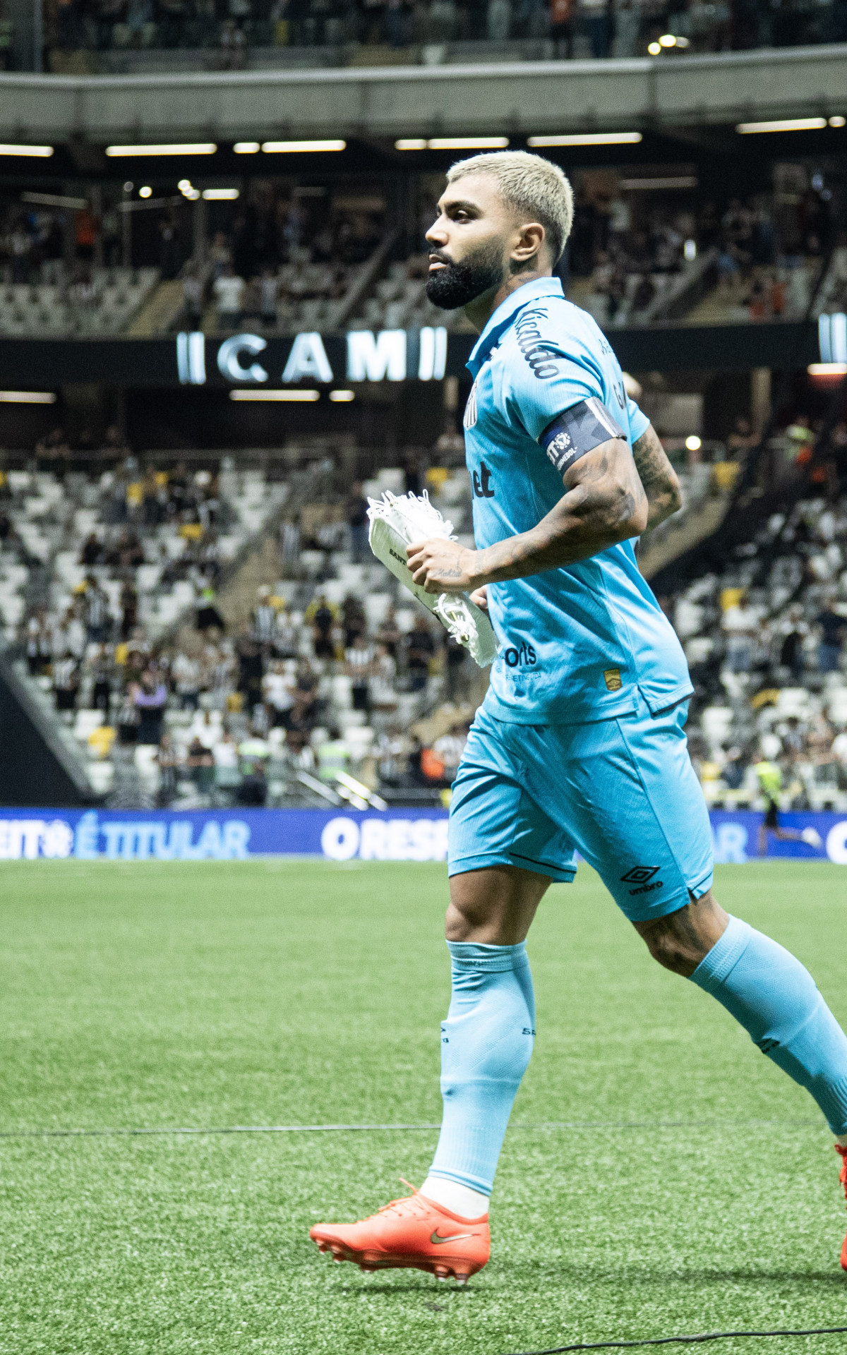 Gabigol no Santos: futuro incerto e sondagens da Europa agitam mercado