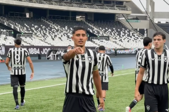 Botafogo atropela Atlético Goianiense com goleada de 6 a 2 no Brasileiro Sub-17