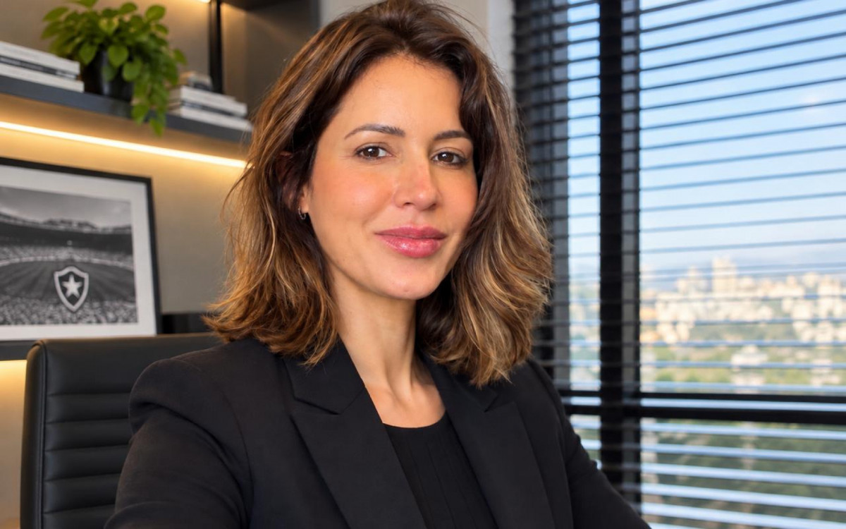 Botafogo anuncia Flávia Merheb como nova diretora de operações da SAF