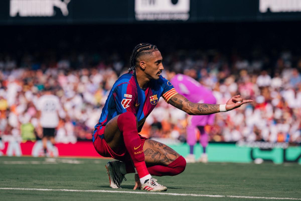 Barcelona atropela Valencia no Mestalla com show de gols na 4ª rodada