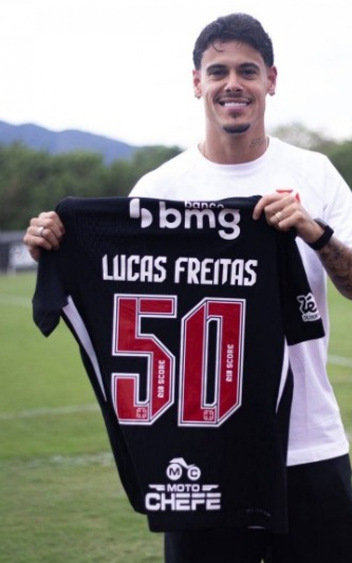 Lucas Freitas alcança marca de 50 jogos e se firma como pilar do Vasco em 2026