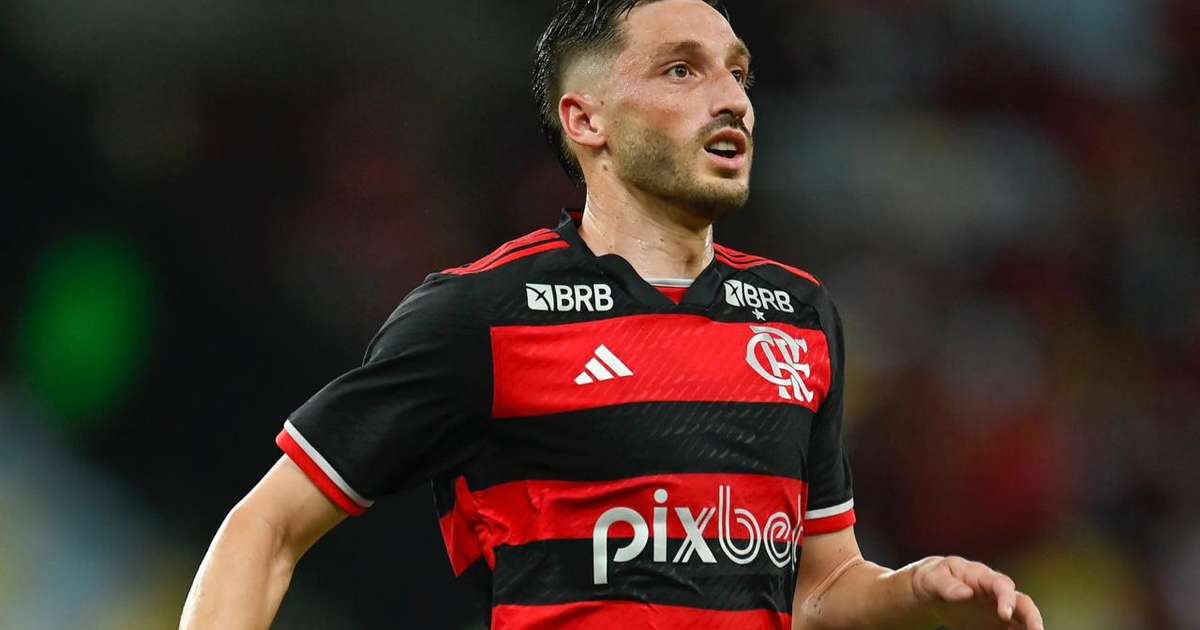 Matías Viña reforça o Cruzeiro: empréstimo até o fim de 2026 após acerto com River Plate