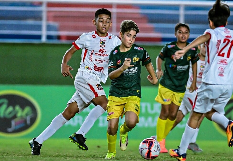 Copa Capivara de Futebol de Base estreia com força total em 2026