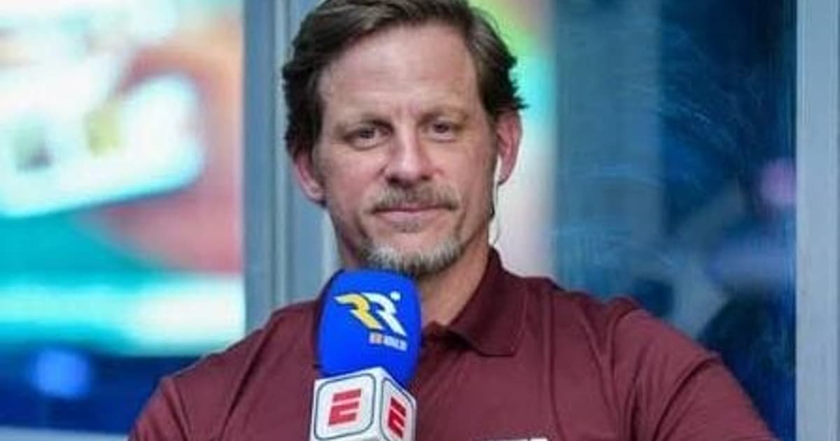 Vasco em alta: jornalista da ESPN destaca time como um dos melhores do Brasil