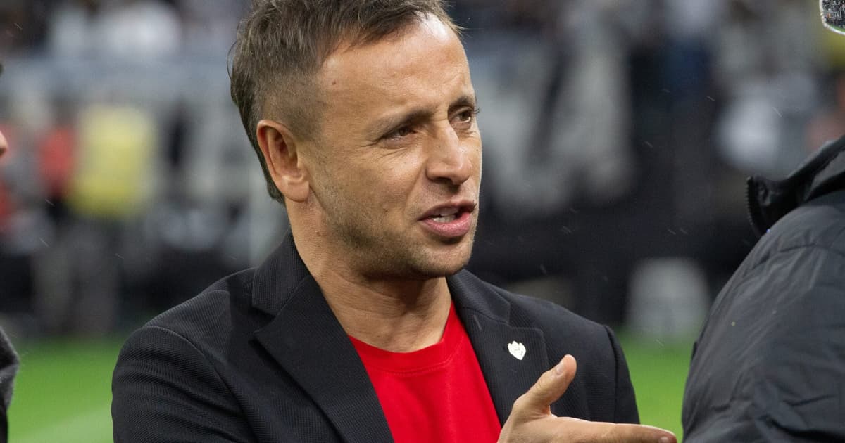Rafinha assume comando do futebol do São Paulo e revela planos após eliminação na Sul-Americana