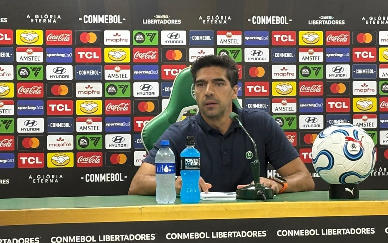 Palmeiras vence LDU com estratégia certeira e abre vantagem nas quartas da Libertadores