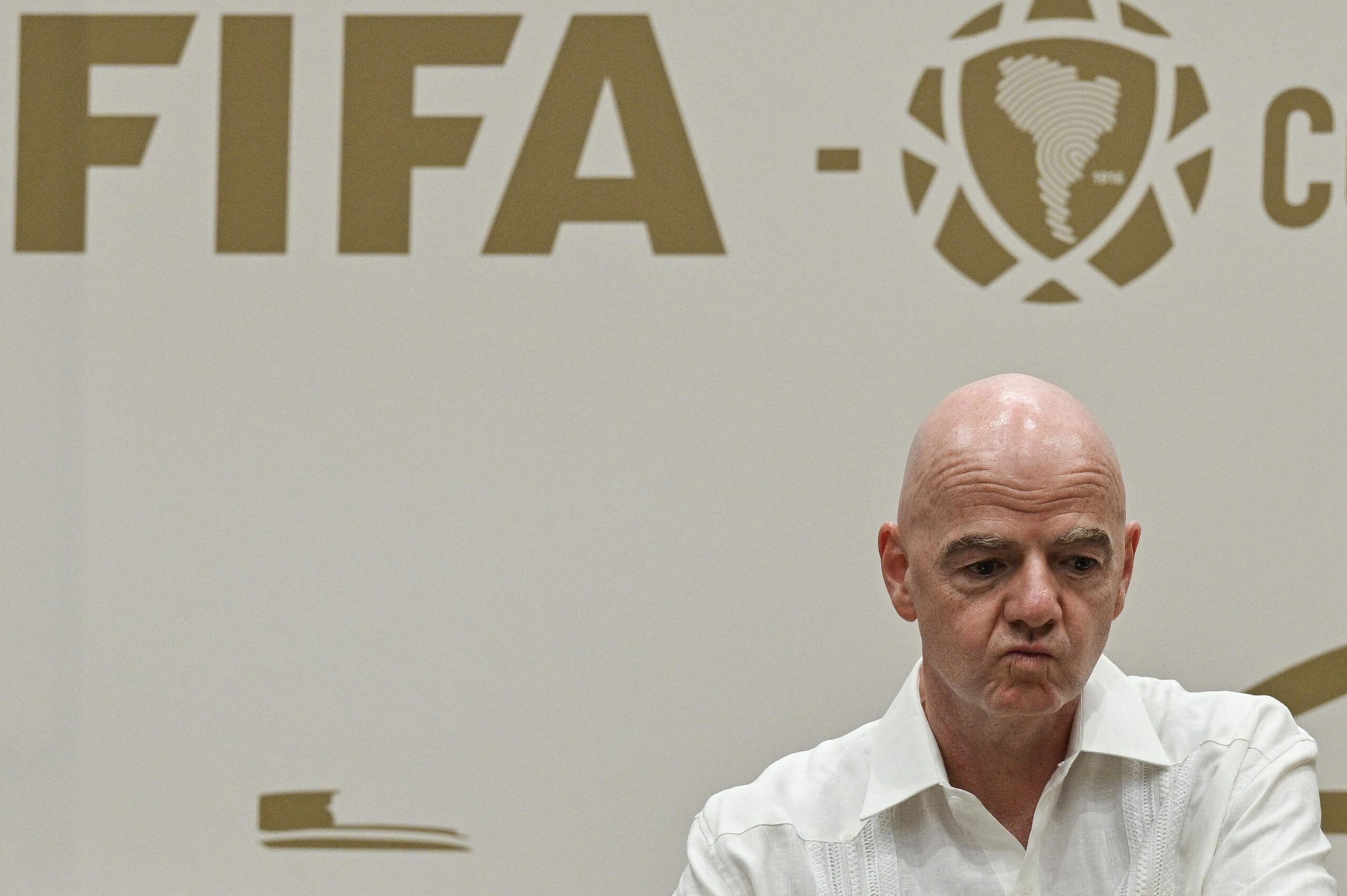 Federação Belga rejeita apoio a novo mandato de Gianni Infantino na Fifa
