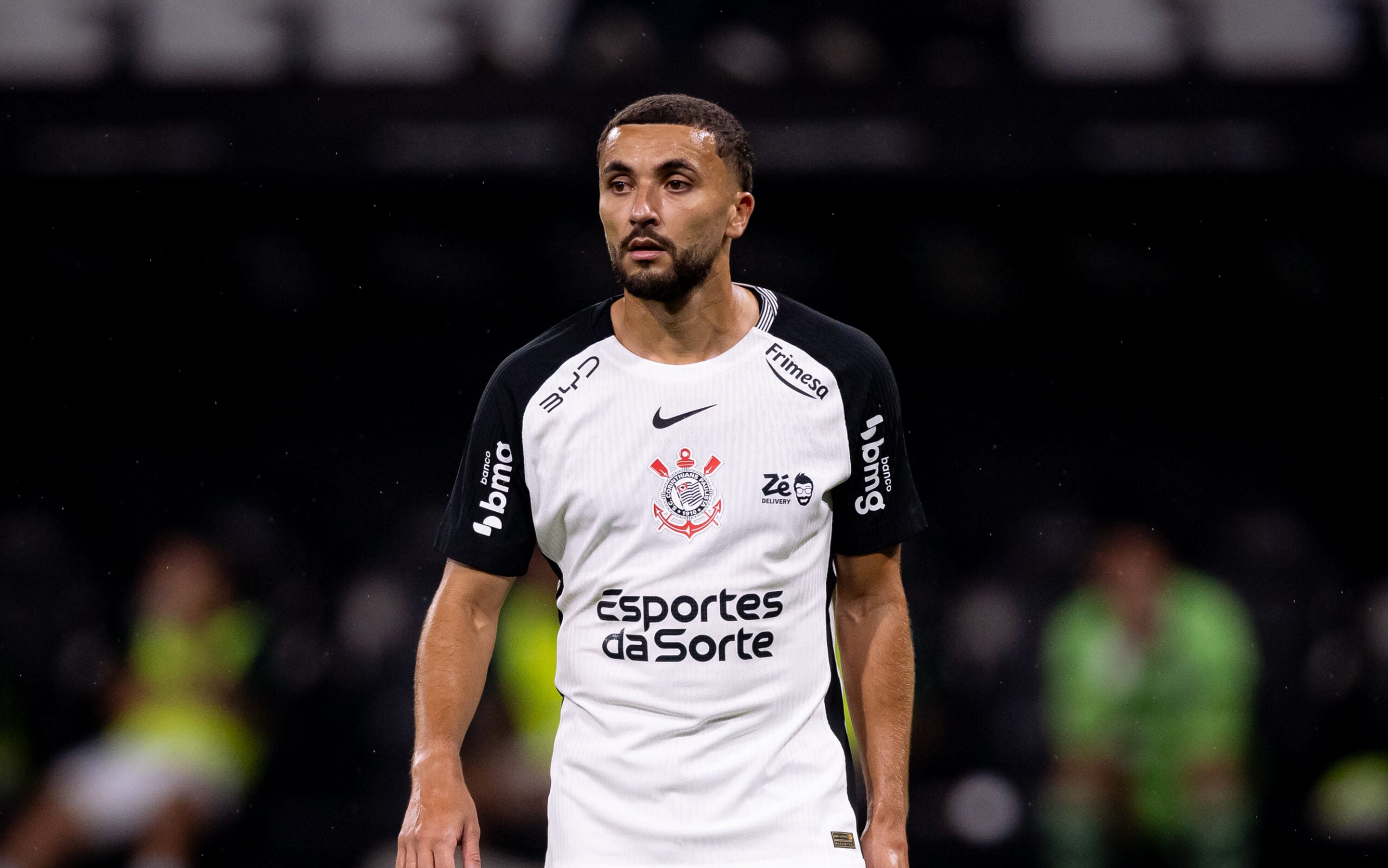 Corinthians garante Zakaria Labyad no meio-campo até o fim de 2027
