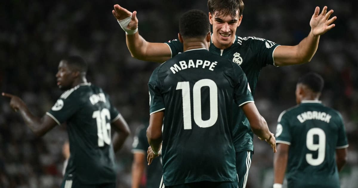 Real Madrid Escapa de Empate com Virada Dramática no Martínez Valero