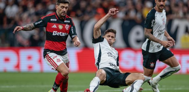 Corinthians encara Flamengo no Maracanã em duelo decisivo pelo Brasileirão