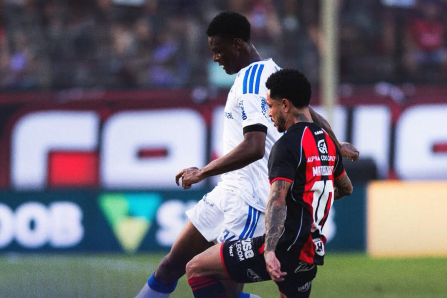 Cruzeiro Retoma o Caminho das Vitórias no Brasileirão com Goleada no Barradão