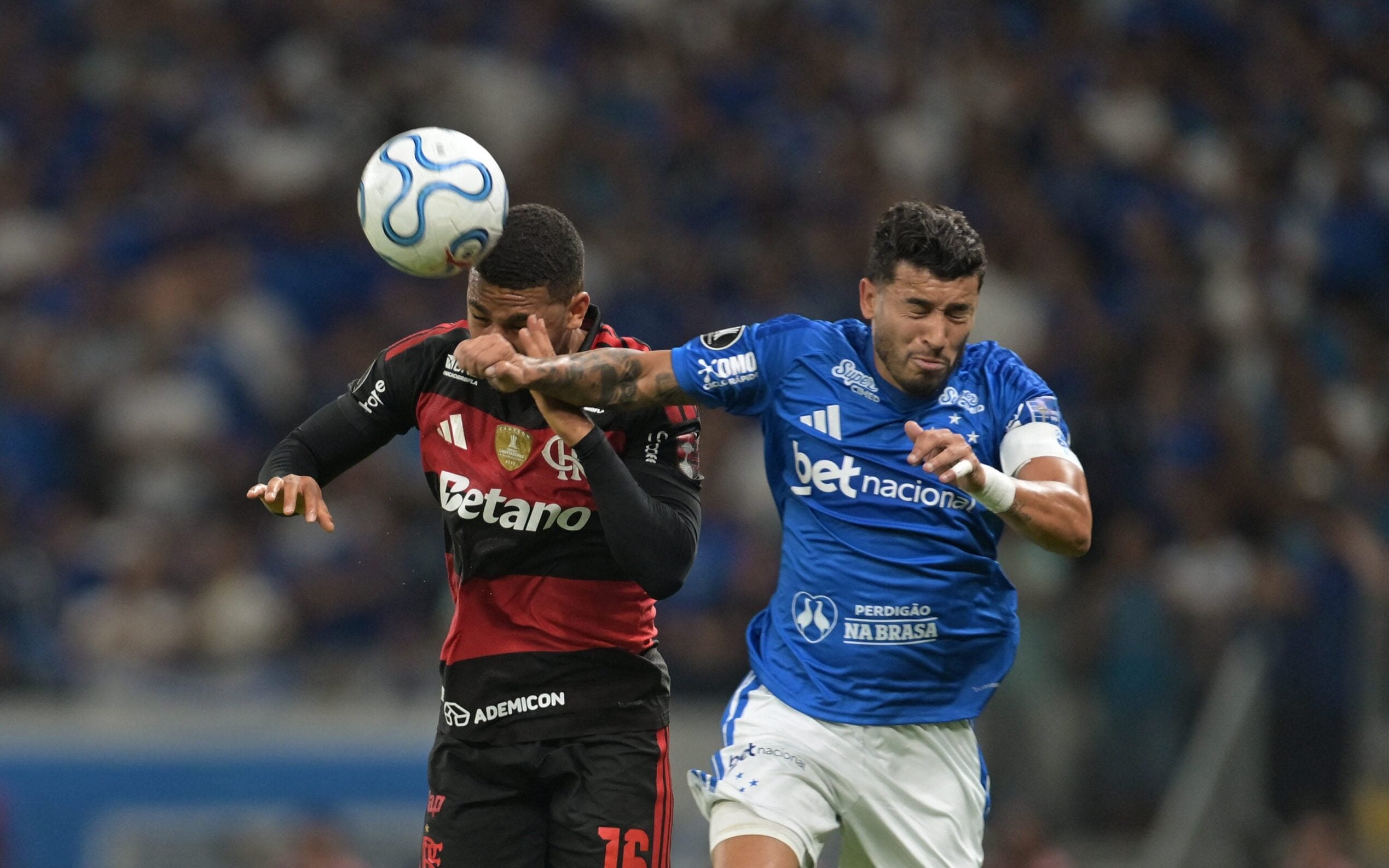 Cruzeiro mira vaga na Libertadores 2027 com foco total no Brasileirão