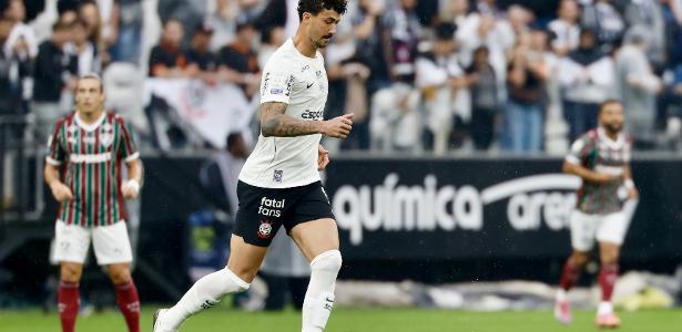 Gustavo Henrique defende permanência de Fernando Diniz no Corinthians após derrota