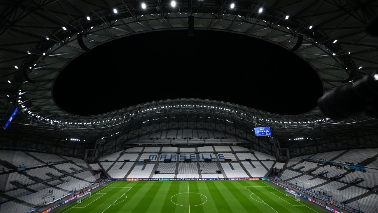 Olympique de Marselha e PSG prometem duelo eletrizante no Vélodrome pela Ligue 1