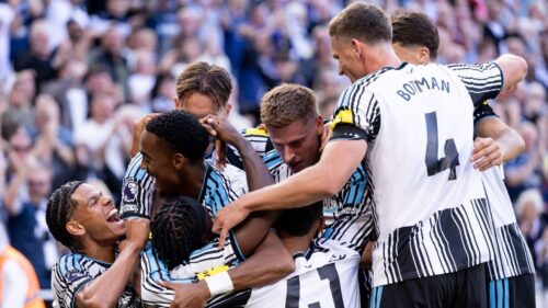 Leeds United e Newcastle se enfrentam na Premier League com promessa de jogo acirrado