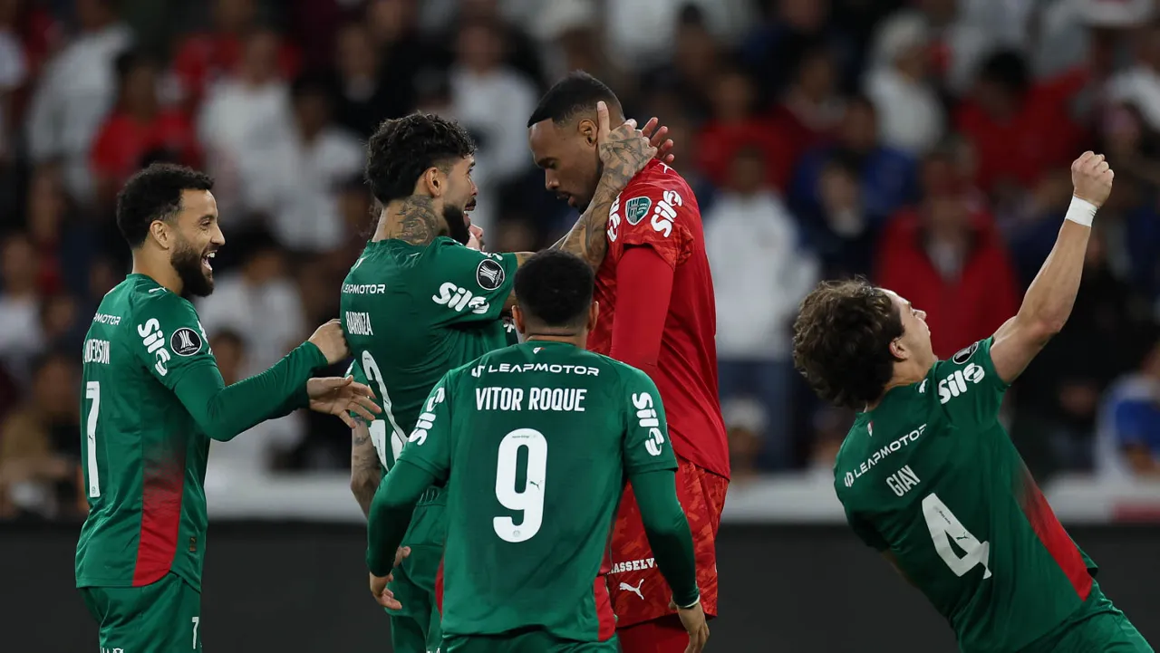 Fluminense e Palmeiras garantem vaga nas semifinais da Libertadores com vitórias marcantes