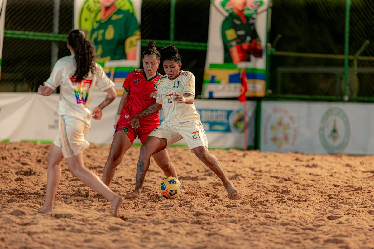 Supercopa do Brasil de Beach Soccer agita a Ceilândia com 24 times em busca do título