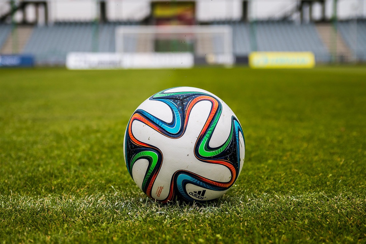 Sharjah FC fecha compra de JP Chermont junto ao Santos por R$ 18 milhões