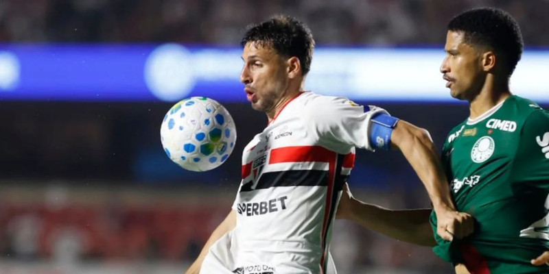 Palmeiras e São Paulo se enfrentam em duelo decisivo pelo Brasileirão neste sábado