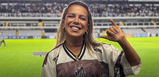 Potira revê trajetória no futebol e revela os desafios para ser profissional