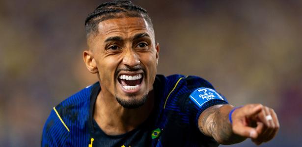 Raphinha assume a camisa 10 da seleção brasileira no ciclo rumo à Copa do Mundo 2030
