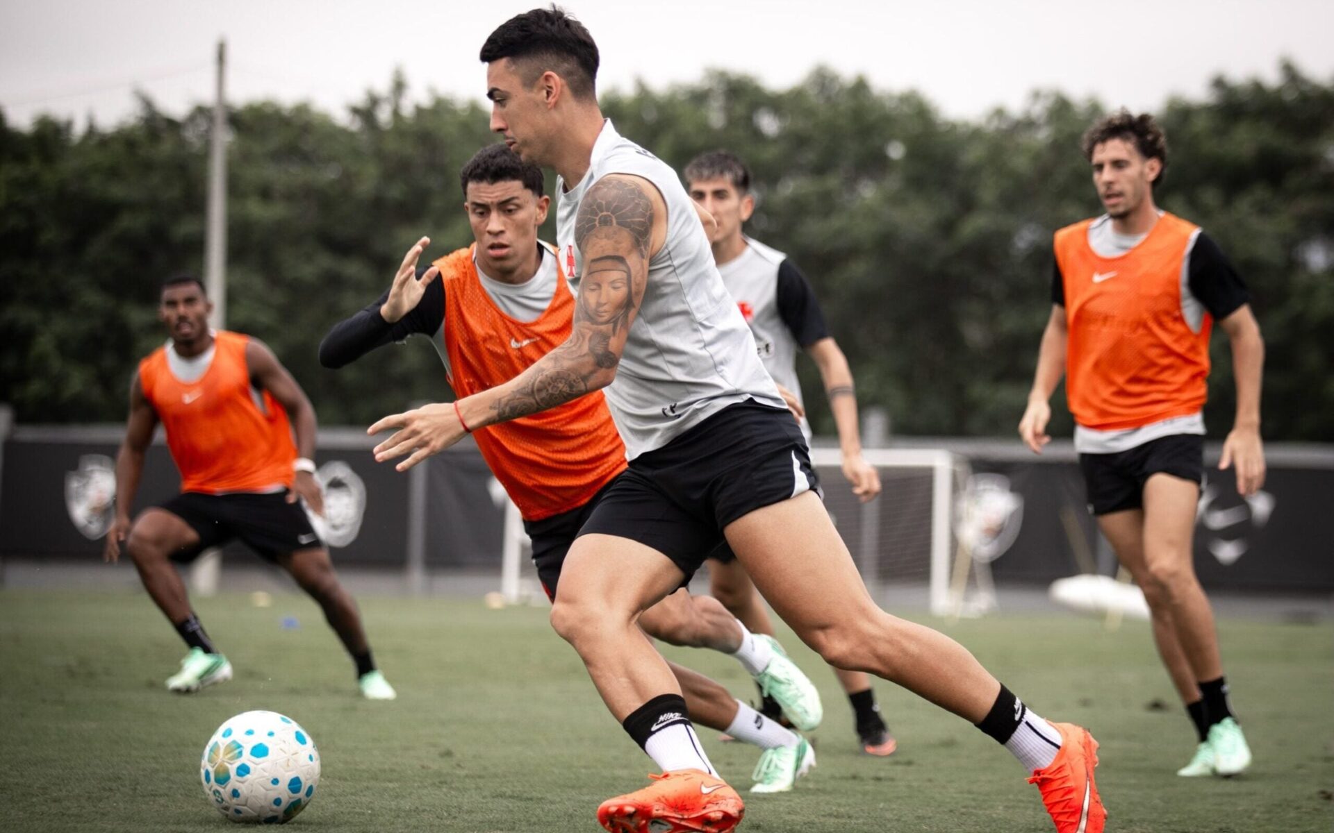 Vasco faz jogo-treino contra Noroeste em preparação para clássico contra Botafogo