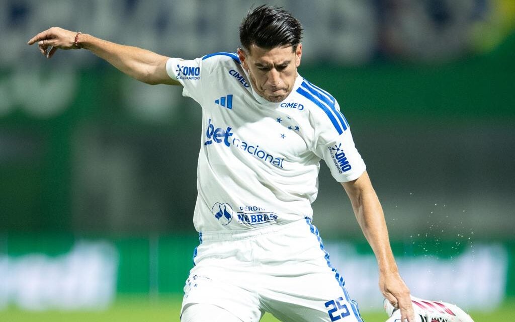 Lucas Villalba abre o coração e fala sobre emoção e identificação com a torcida do Cruzeiro
