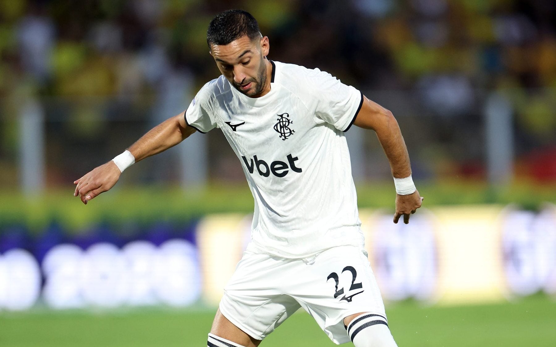 Hakim Ziyech faz estreia pelo Botafogo e admite não estar 100% fisicamente