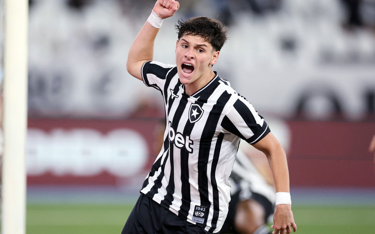 Álvaro Montoro brilha no Botafogo e surge como promessa para a seleção argentina