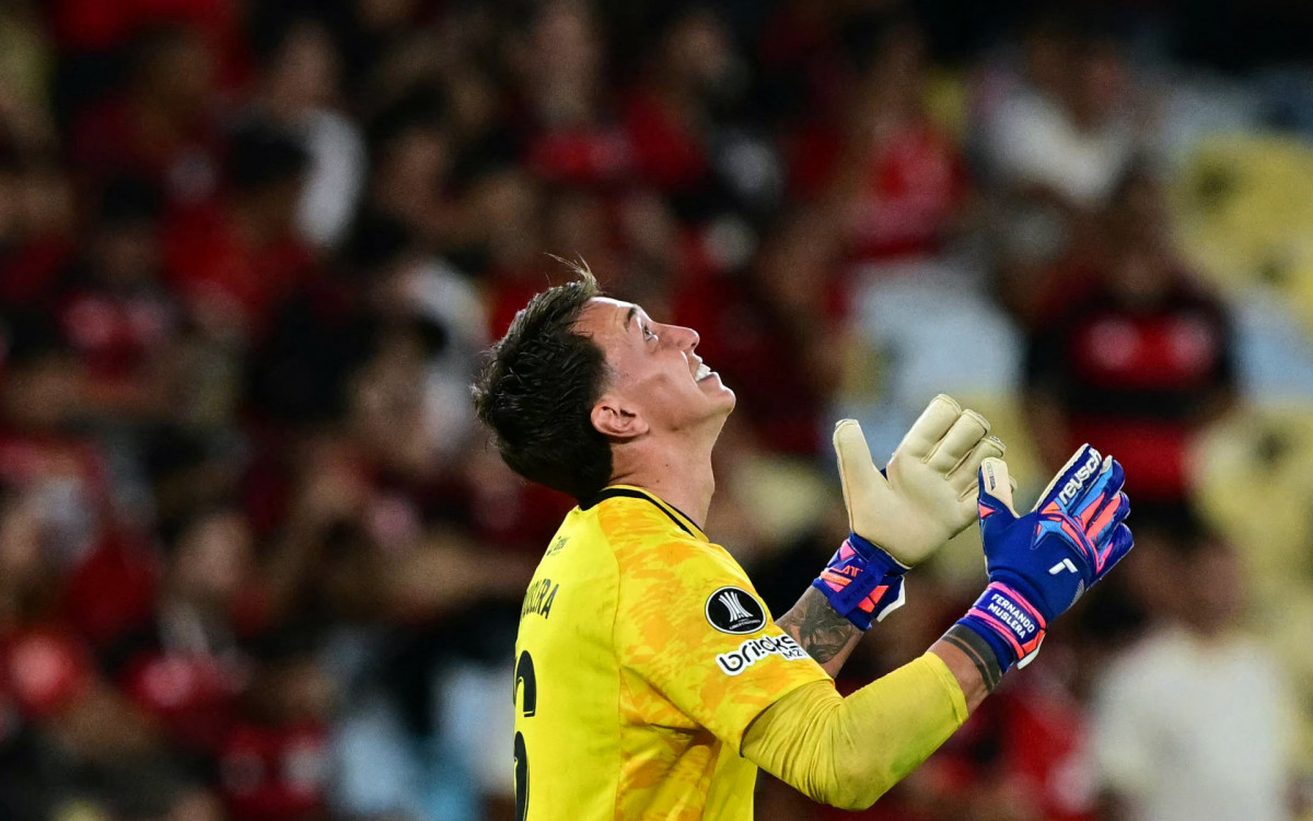 Muslera brilha e Estudiantes elimina Flamengo no Maracanã: veja detalhes da partida