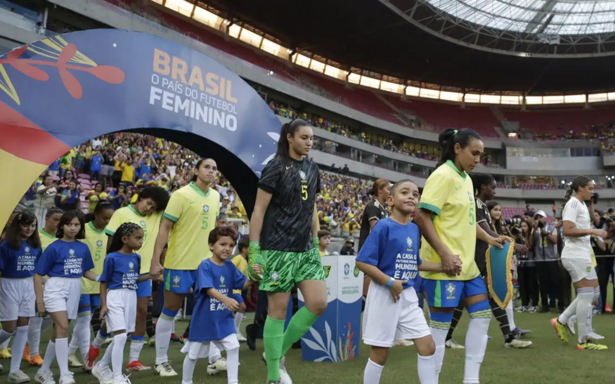 Plano de Governo de Flávio destaca exclusão de atletas transexuais no esporte feminino
