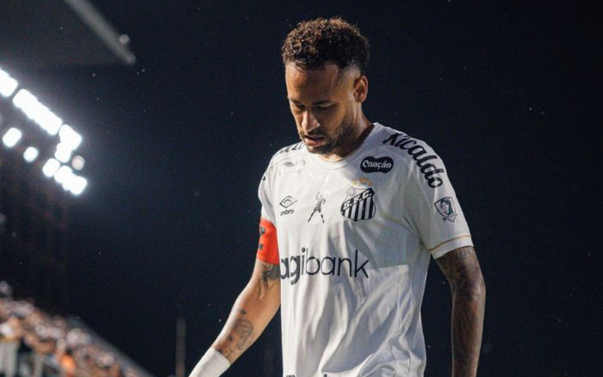 Neymar Enfrenta Nova Onda de Críticas Após Expulsão no Jogo Contra o Bahia