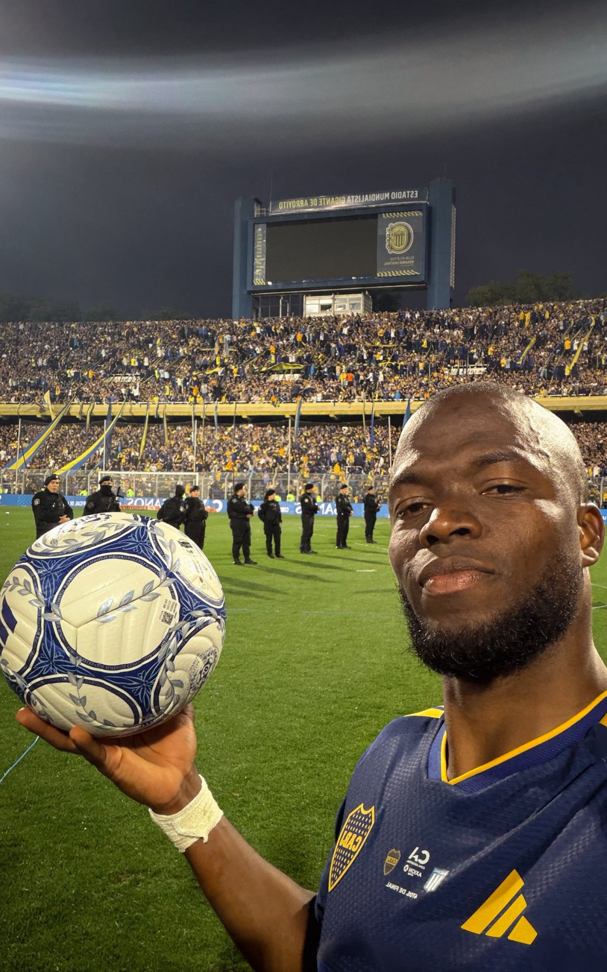 Vasco encara o Boca Juniors na semifinal da Sul-Americana com Enner Valencia em destaque