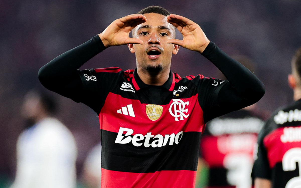 Samuel Lino desponta como substituto de Arrascaeta no Flamengo em 2026