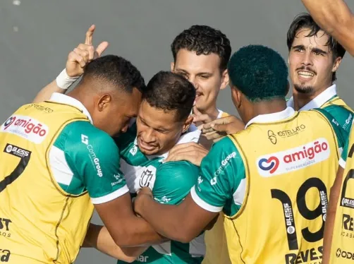Resumo Completo dos Jogos de Futebol no Sábado: Resultados e Destaques