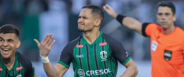 Maringá FC celebra título estadual com vitória histórica sobre o Floresta