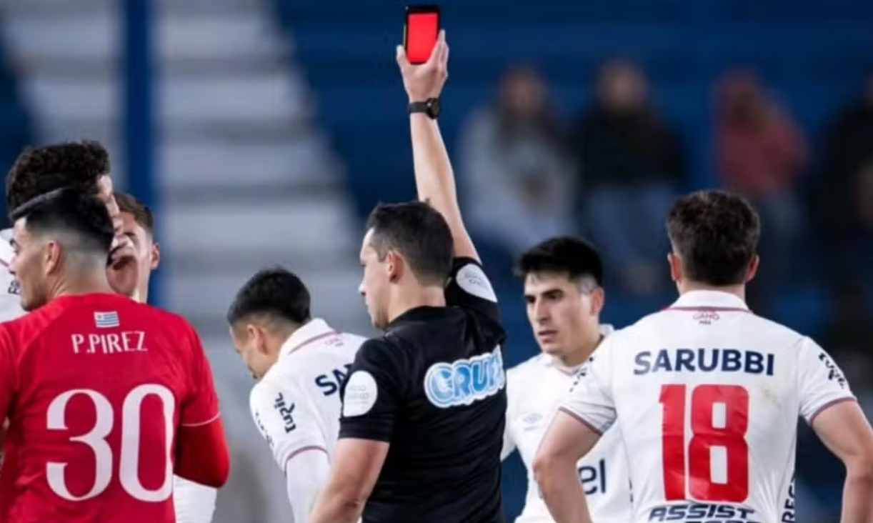 Nacional faz história com estreia do cartão virtual e goleia Rentistas na Copa do Uruguai