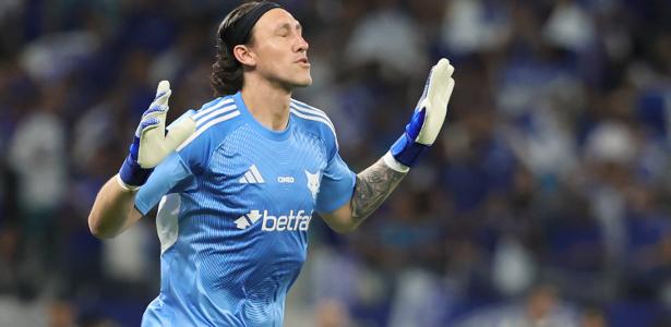 Cássio abre o jogo sobre luta contra depressão antes de trocar Corinthians pelo Cruzeiro
