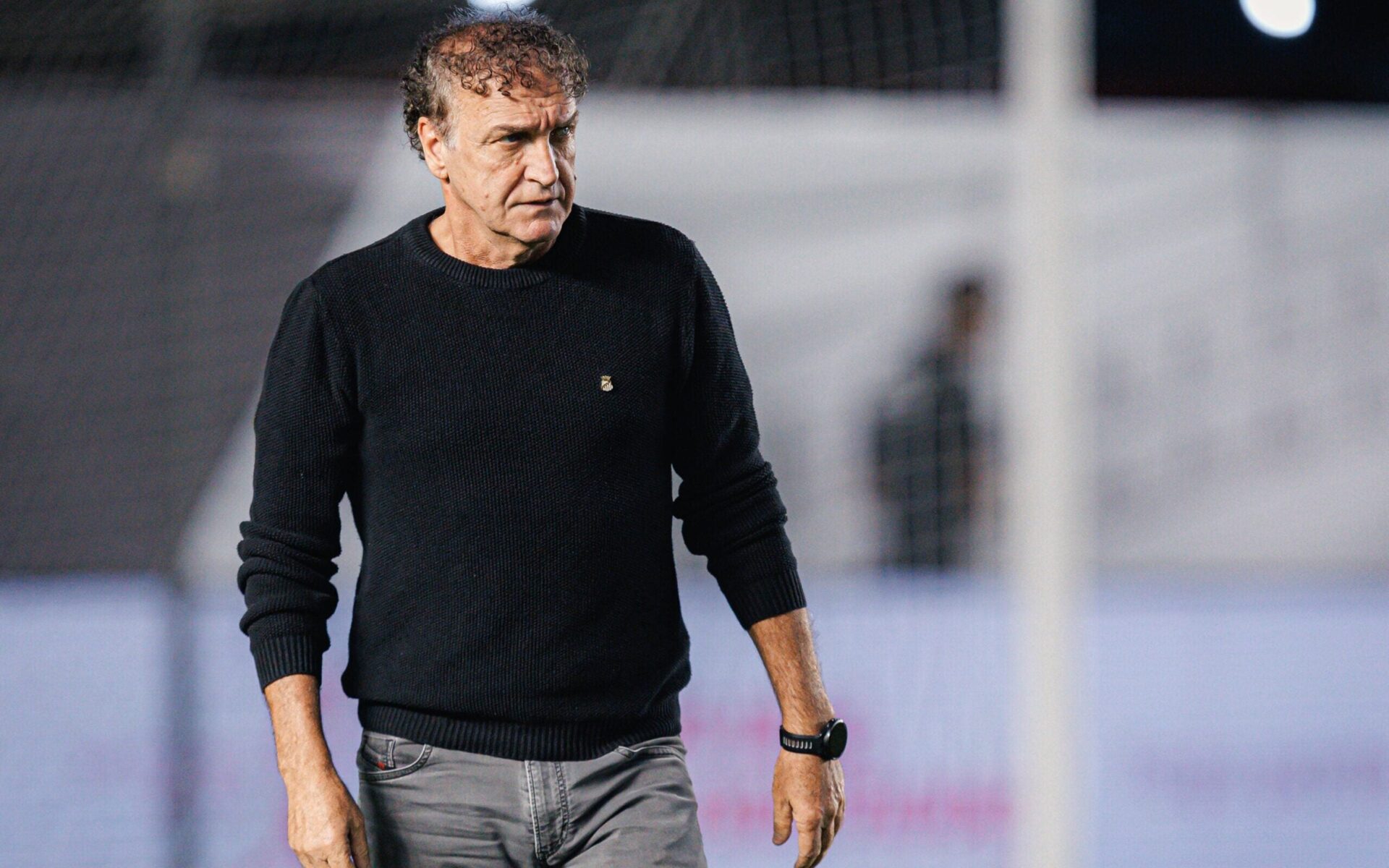 Santos se prepara para clássico contra Palmeiras com novidades no elenco