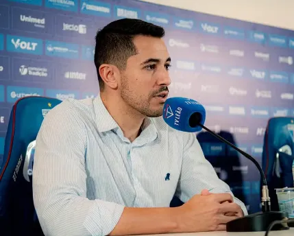 Fortaleza confirma pagamento em dia e mantém confiança na comissão técnica