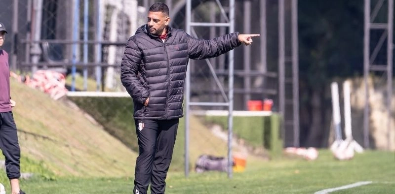 Diego Souza assume comando técnico do Joinville e inicia nova fase na carreira