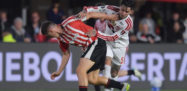 Jogo Monótono e Sem Emoção Frustra Torcedores e Deixa Questionamentos