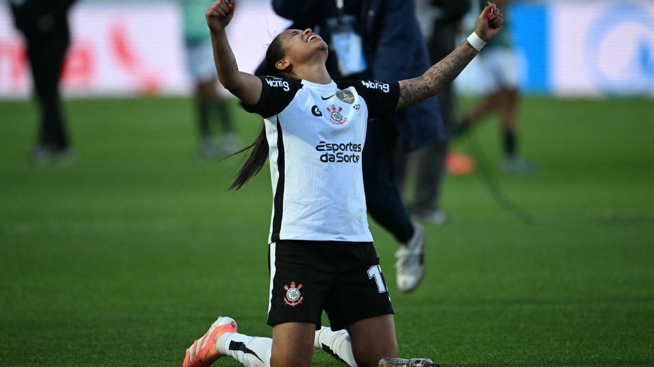 Corinthians quita salários e direitos de imagem do time feminino de setembro