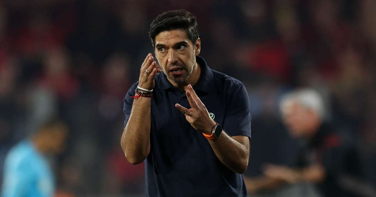 Abel Ferreira mantém domínio e alcança sexta semifinal de Libertadores com o Palmeiras
