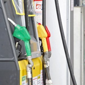 Governo libera R$ 7,5 bilhões para subsídios no setor de combustíveis em 2026