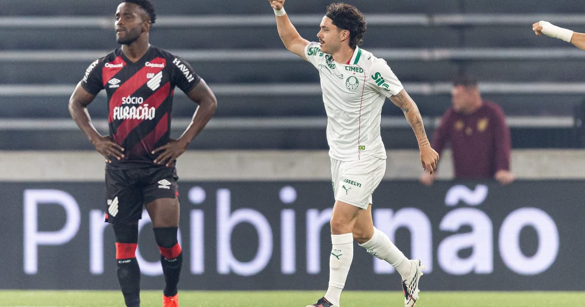 Palmeiras vence Athletico na Arena da Baixada e mantém liderança firme no Brasileirão